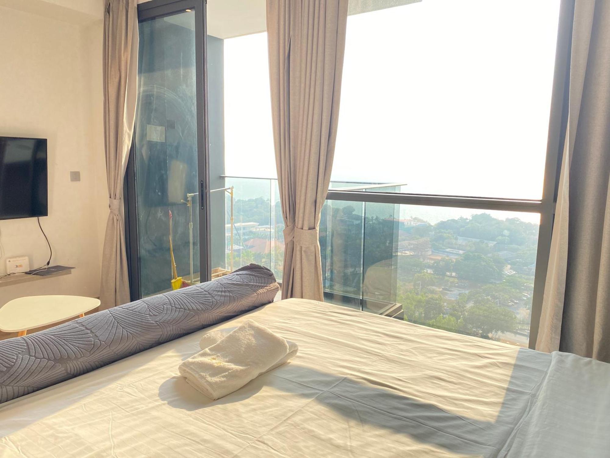 Andromeda Seaview Condo Near Beach Pattaya Esterno foto